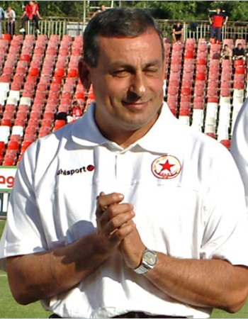 Михаил Мандански