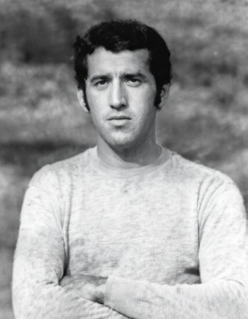 Огнян Вецков